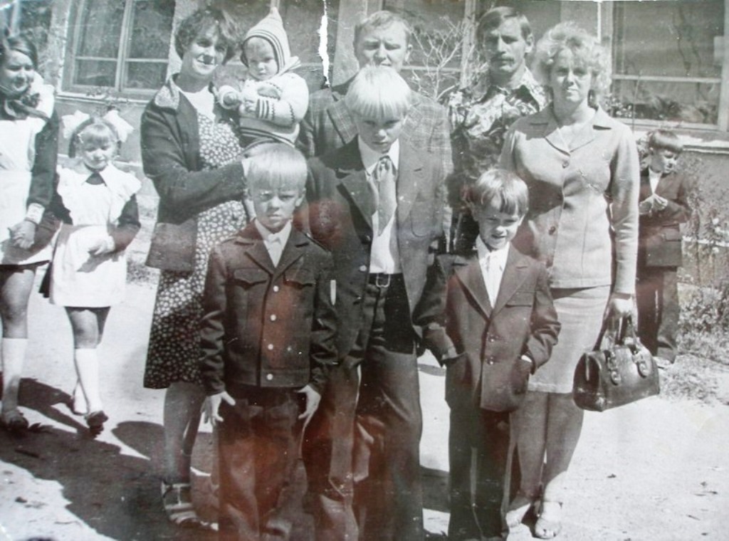 Первый раз в первый класс, Хайдаркан, 1979 год