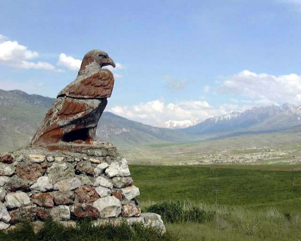 Орел на перевале Хайдаркан
