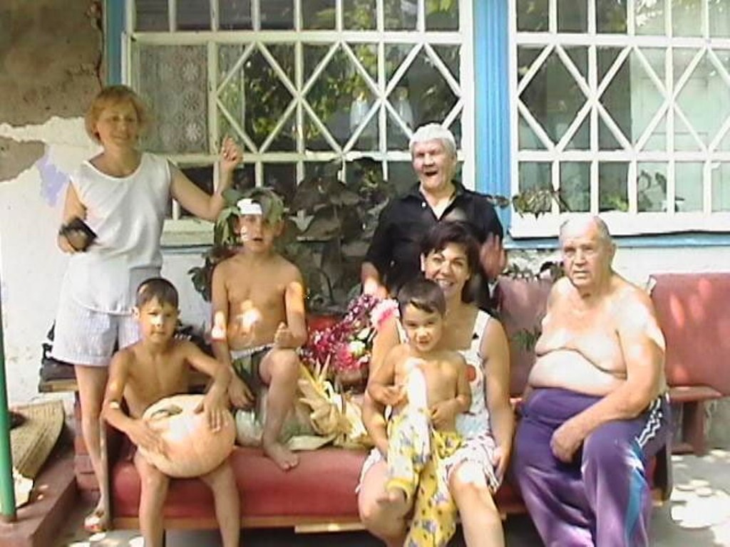 Фото семьи Малявкиных на сайте Хайдарканцев