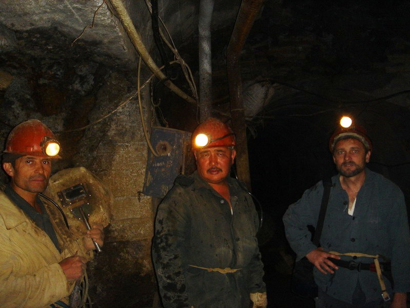 Хайдарканские шахтеры - проходчики, 2005 год