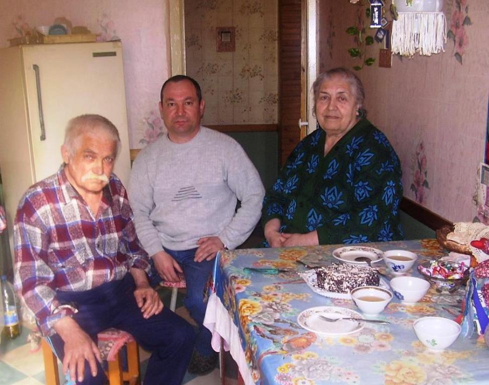 Нургалиев Дамир в гостях у Дружковых в г. Верхняя Салда, 2006 год